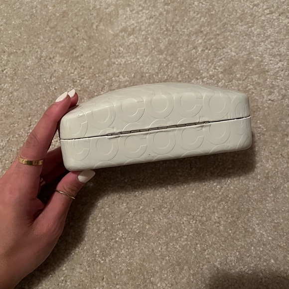 Coach Sunglasses Case - Picture 4 of 5